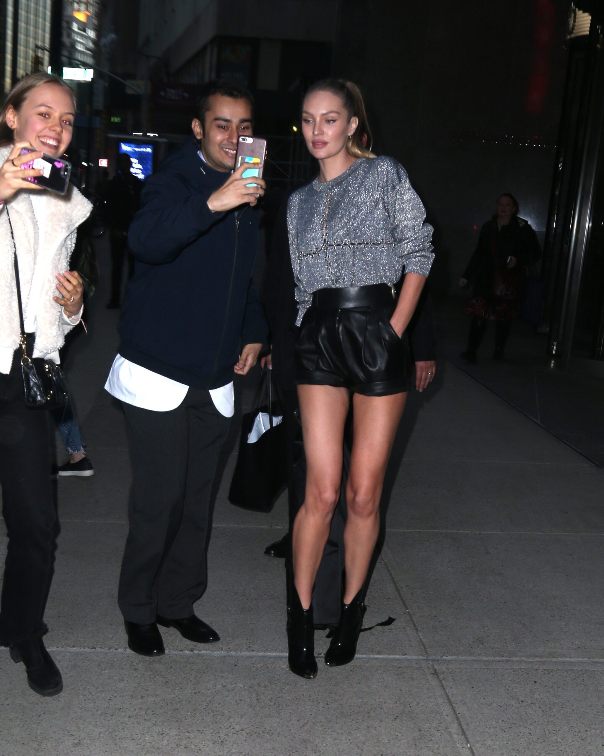 candice-swanepoel-sexy-victorias-secret-headquarter-6 candice swanepoel sexy victorias secret headquarter 6 scaled
