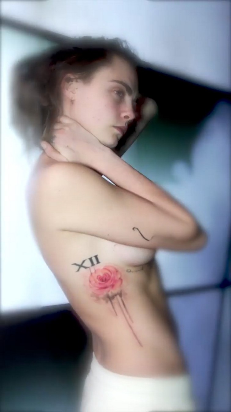 cara-delevingne-new-tattoo-thefappening-cfd-2 Cara Delevingne Sideboobs