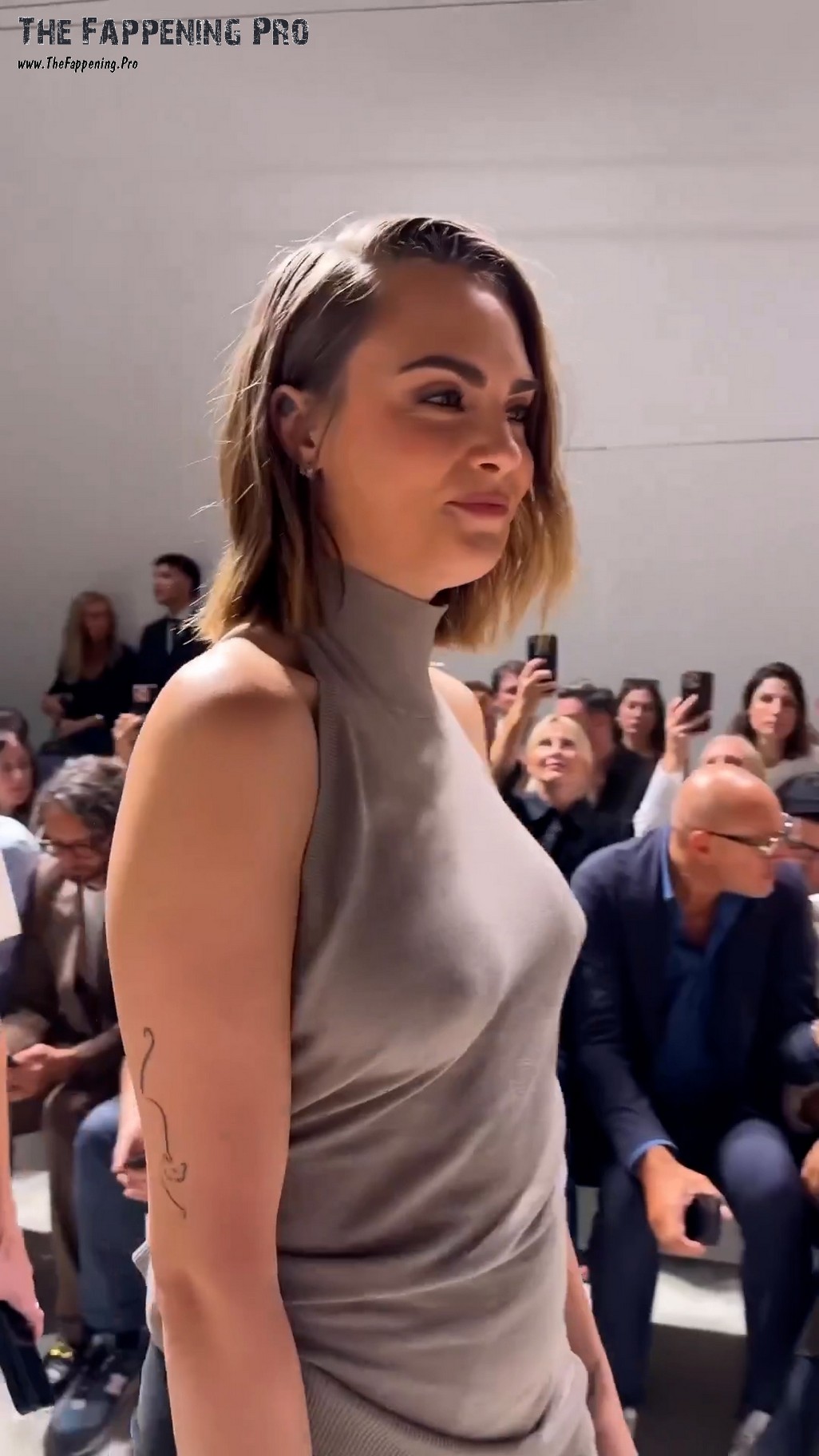 cara-delevingne-pokies-thefappening-cfd-4 cara delevingne pokies thefappening cfd 4