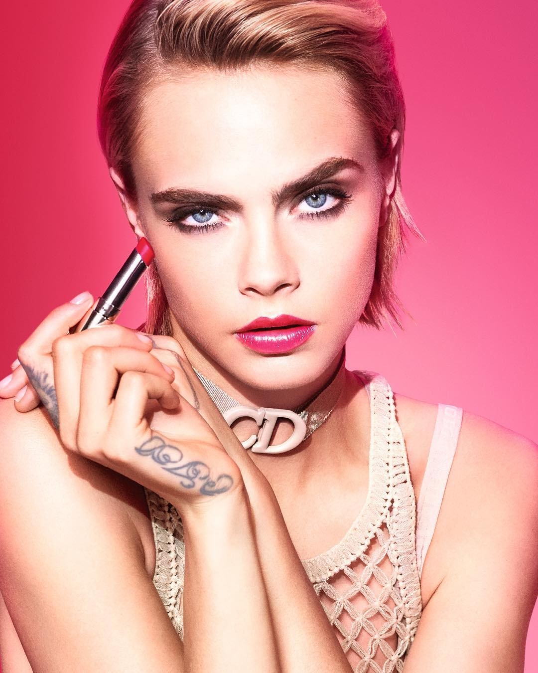 cara-delevingne-sexy-spring-2019-6 cara delevingne sexy spring 2019 6