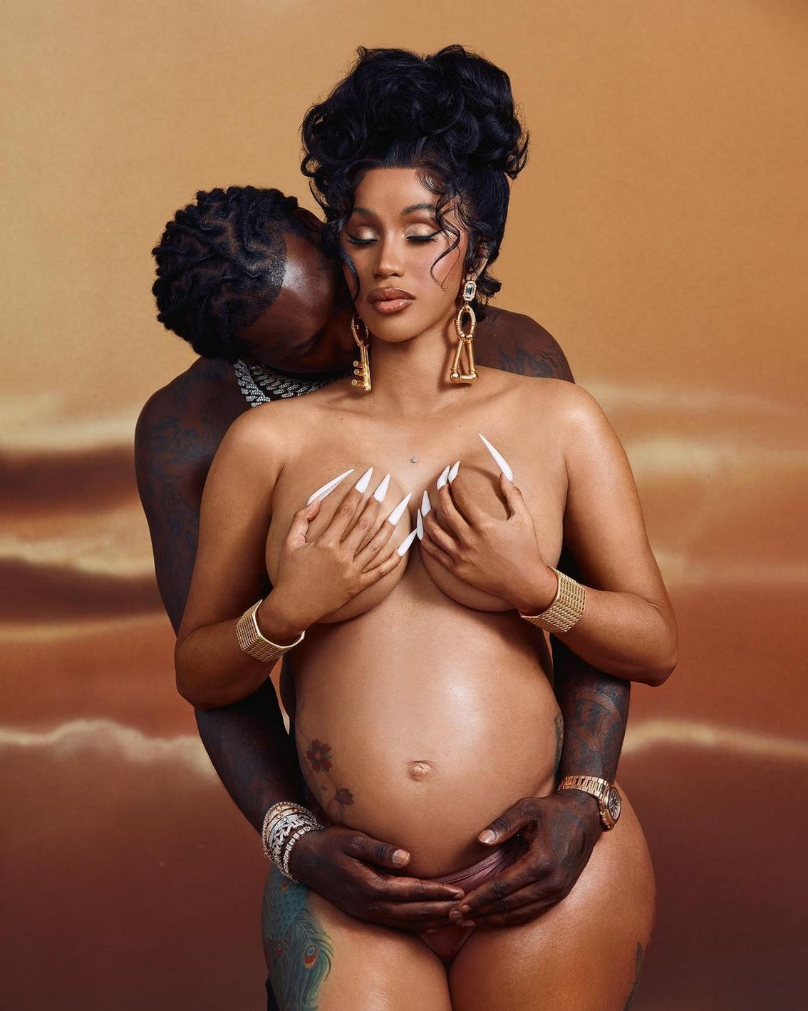 cardi-b-nude-pregnant-thefappening-cfd-2 Cardi B Pregnant