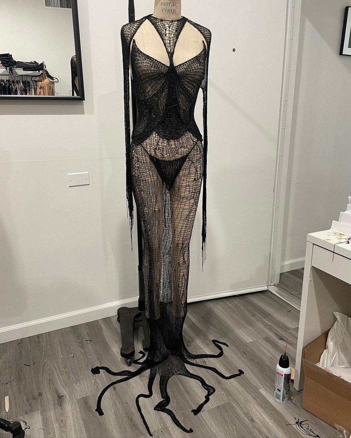 cardi-b-sexy-for-halloween-2021-thefappening-cfd-6 cardi b sexy for halloween 2021 thefappening cfd 6