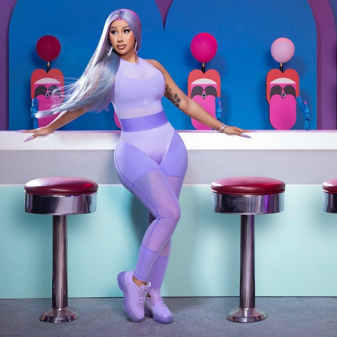 cardi-b-sexy-in-reebok-thefappening-pro-4 Cardi B Hot