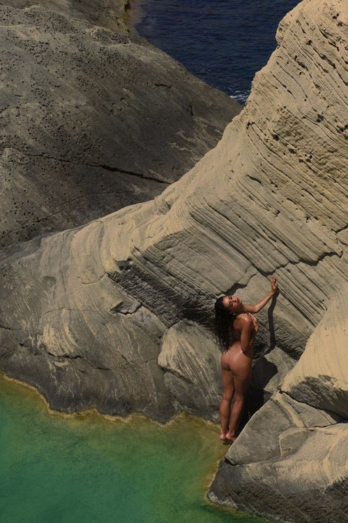 carla-guetta-nude-exhibited-40 carla guetta nude exhibited 40