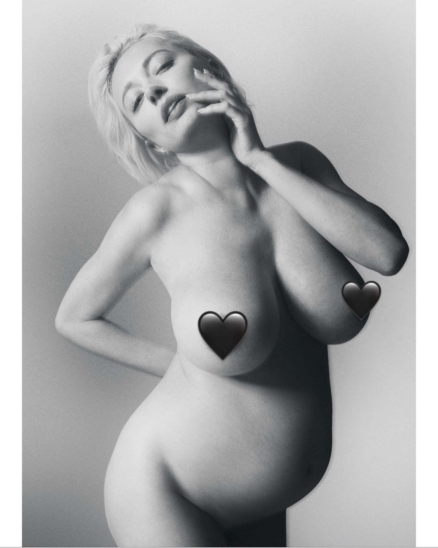 caroline-vreeland-nude-pregnant-thefappening-cfd-24 caroline vreeland nude pregnant thefappening cfd 24