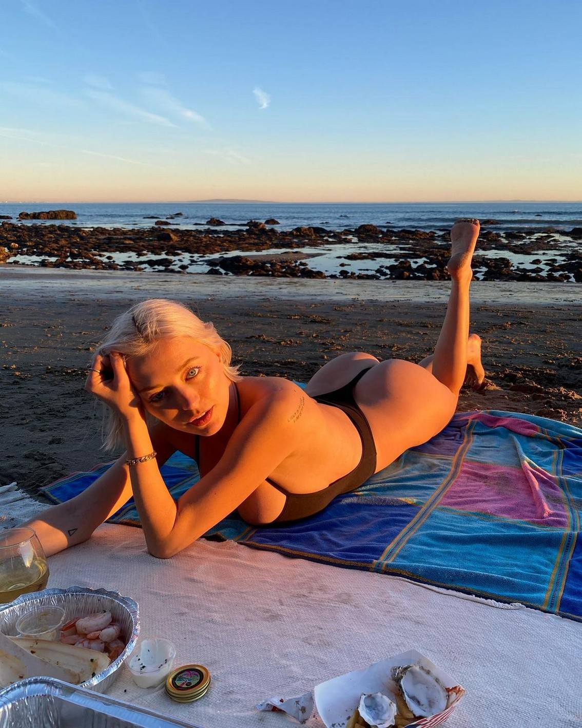 caroline-vreeland-sexy-bikini-thefappening-cfd-6-1 Caroline Vreeland Sexy Feet