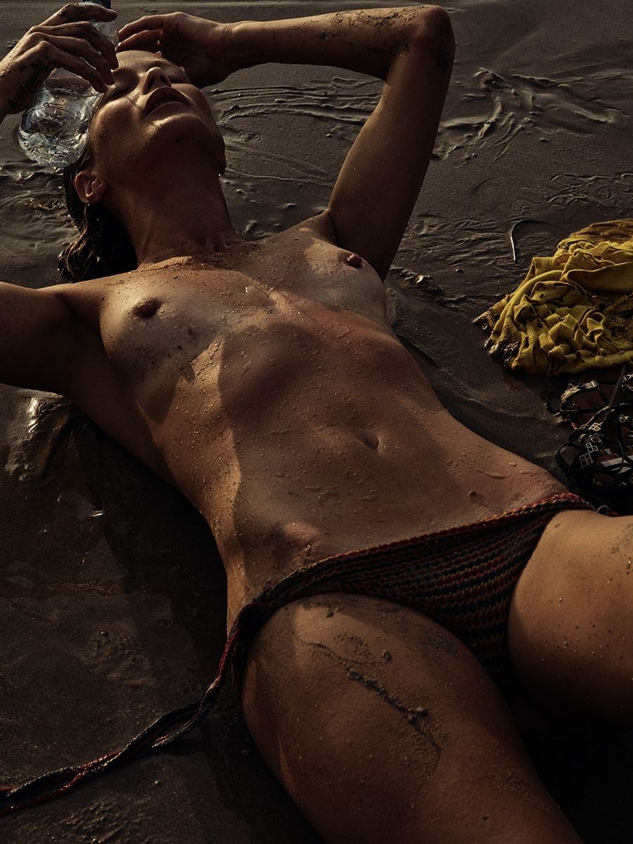 carolyn-murphy-11-nude-thefappening-pro_ carolyn murphy 11 nude thefappening pro