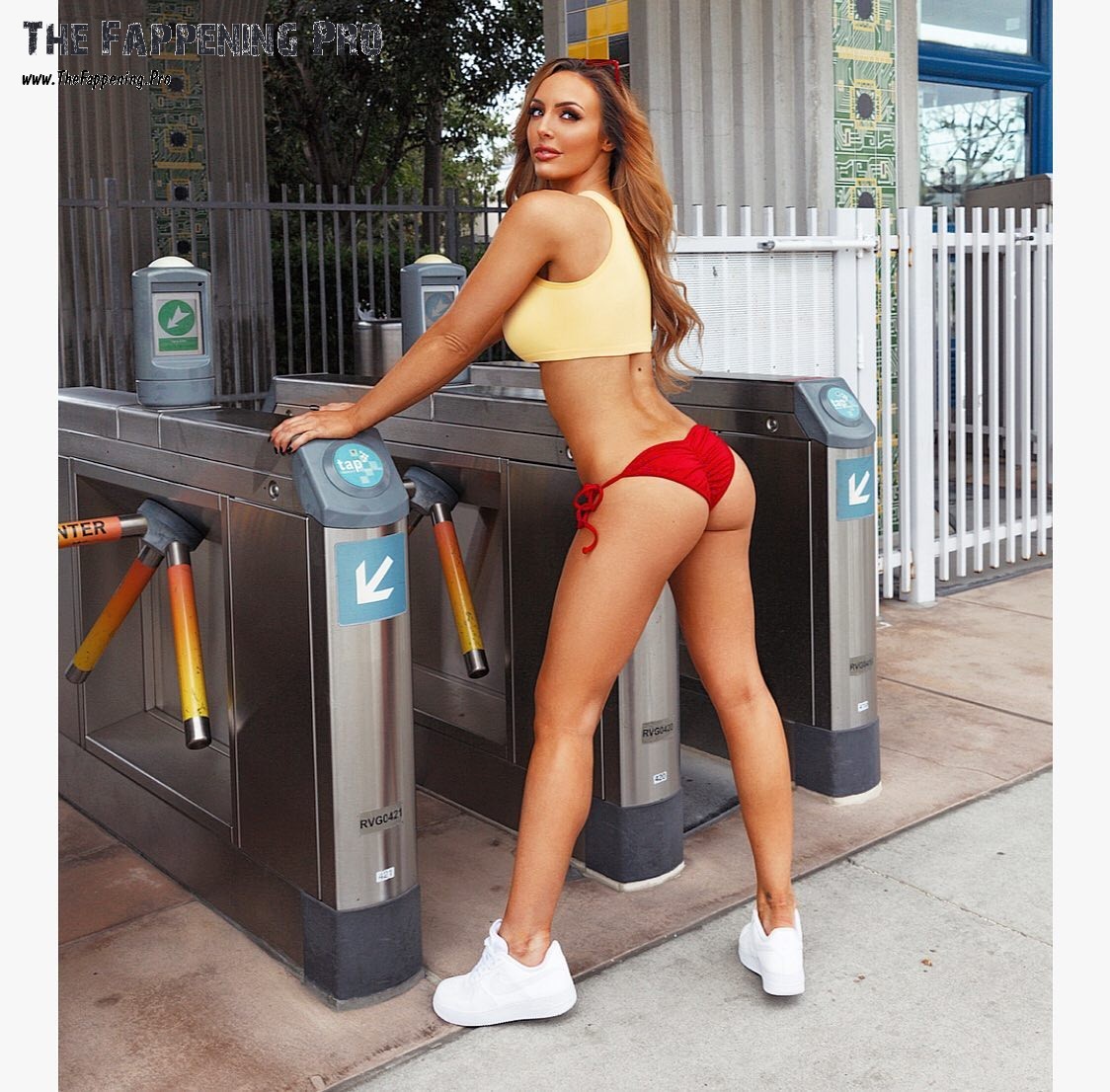 cassie-lee-sexy-thefappening-cfd-1 Cassie Lee Ass