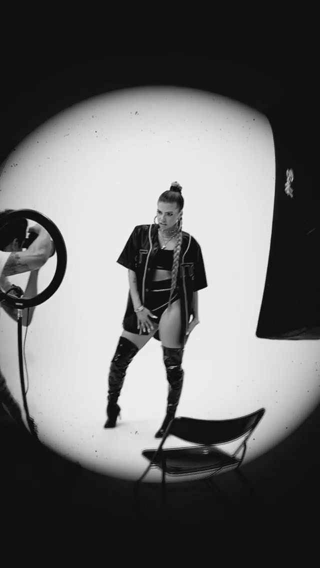 chanel-west-coast-sexy-bts-thefappening-cfd-2 chanel west coast sexy bts thefappening cfd 2