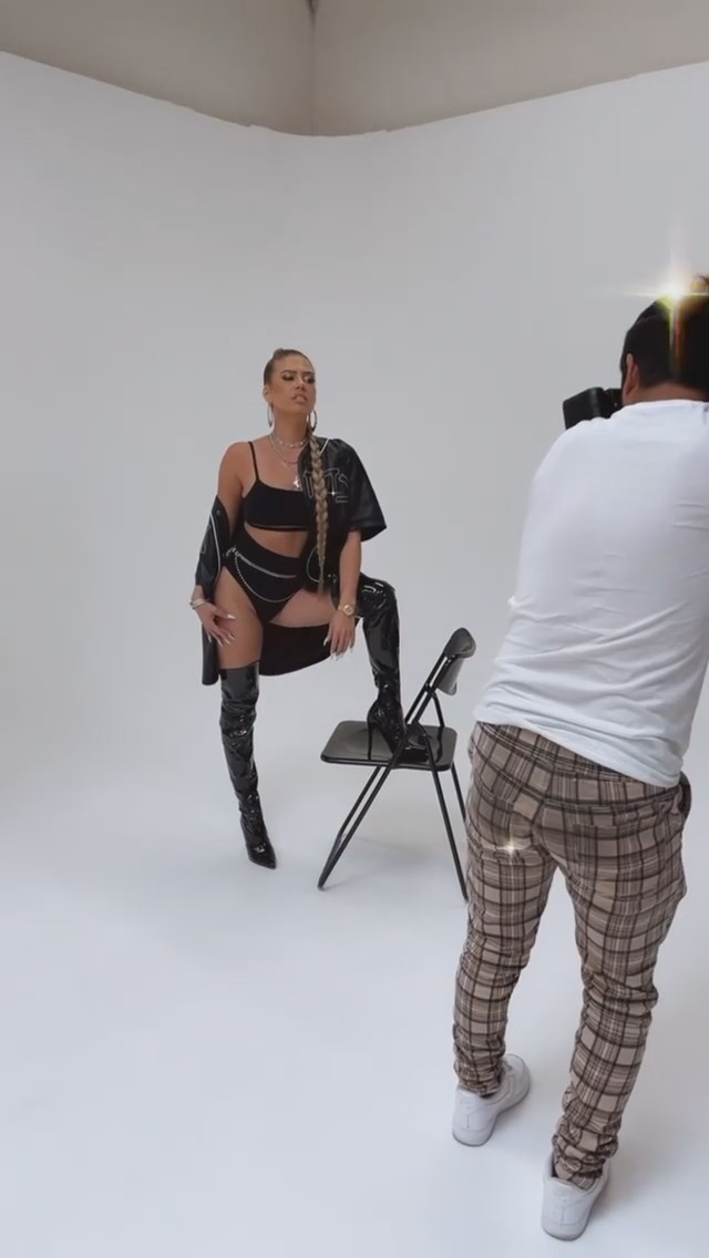 chanel-west-coast-sexy-bts-thefappening-cfd-3 chanel west coast sexy bts thefappening cfd 3