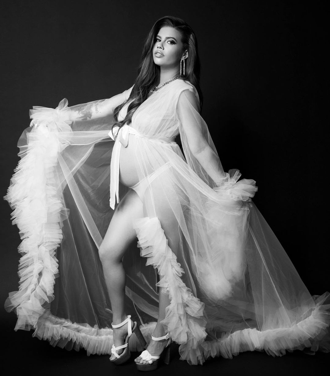 chanel-west-coast-sexy-pregnant-thefappening-cfd-7 Chanel West Coast Huge Baby Bump