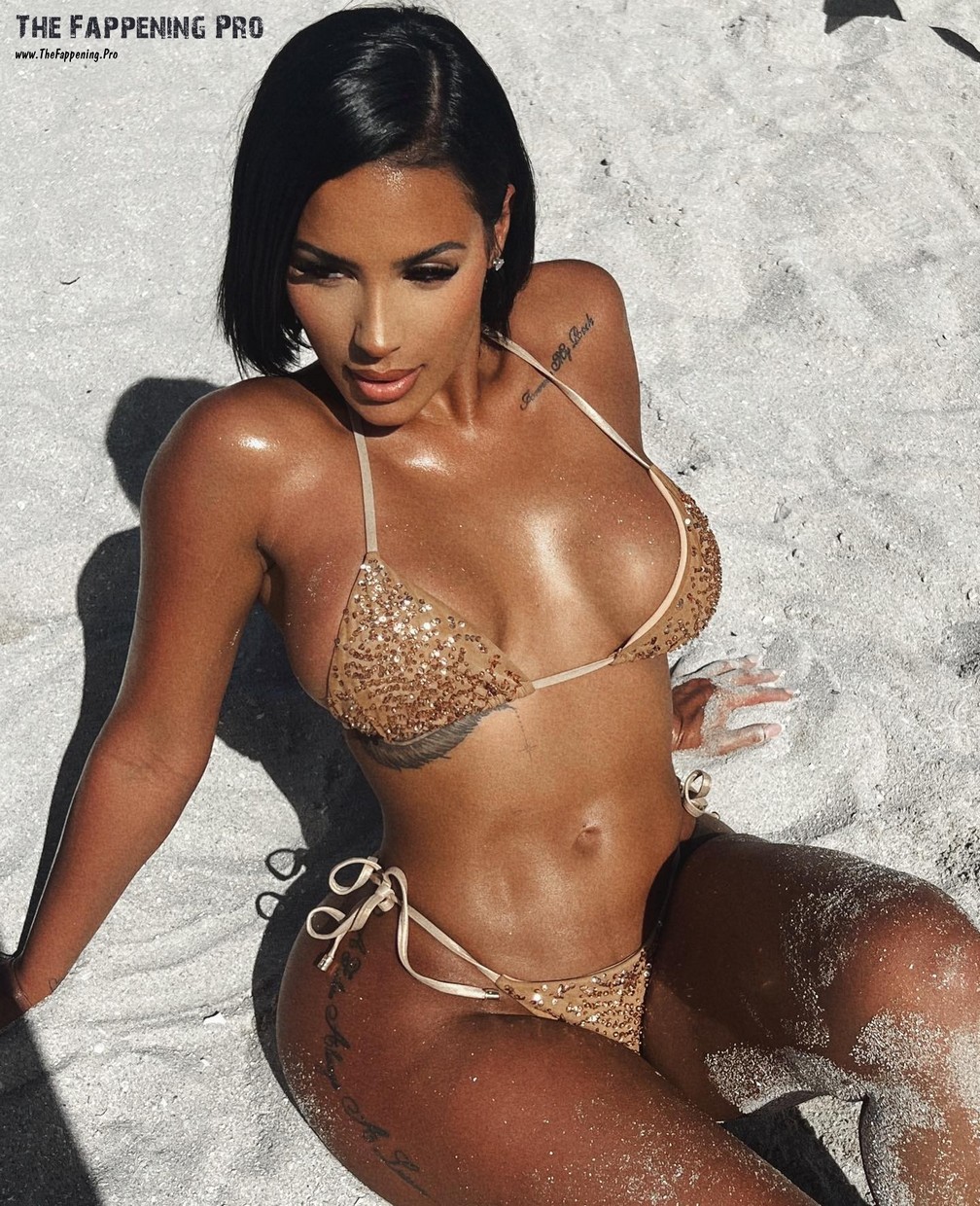 chaney-jones-sexy-halloween-2023-thefappening-cfd-5 Chaney Jones Bikini