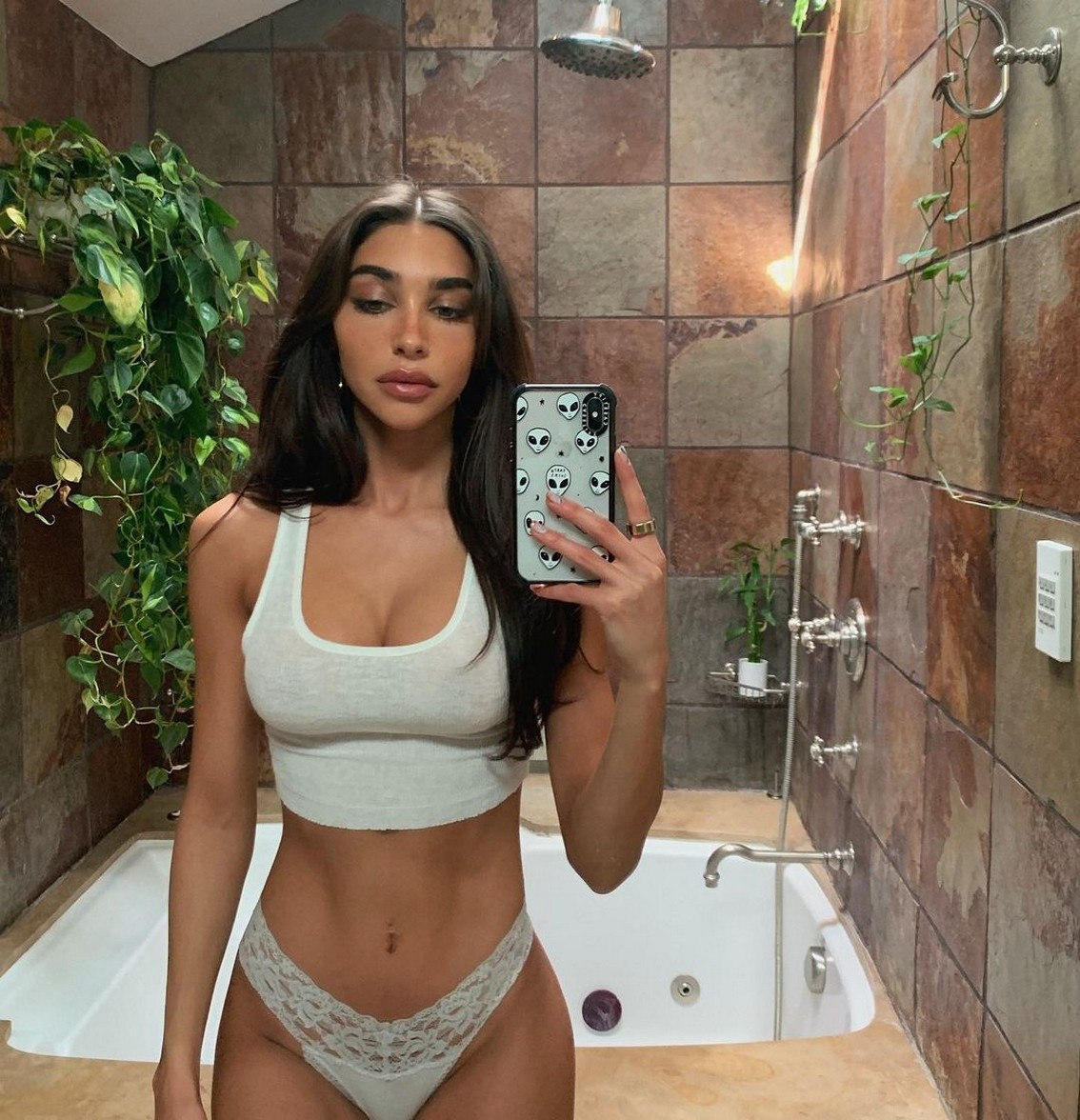 chantel-jeffries-nude-sexy-thefappening-cfd-14 Chantel Jeffries Selfie