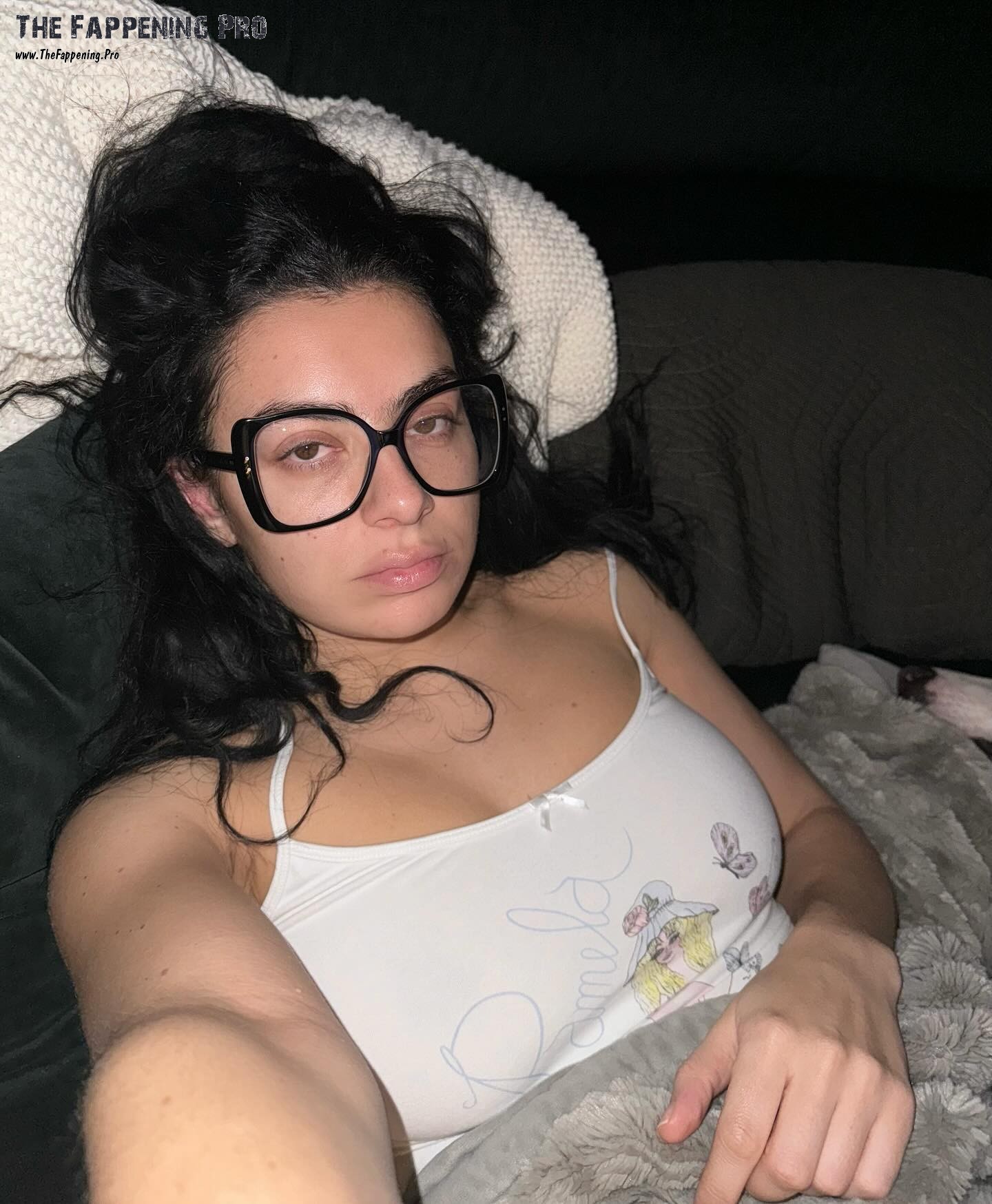 charli-xcx-nude-sexy-thefappening-cfd-2 Charli XCX Tits