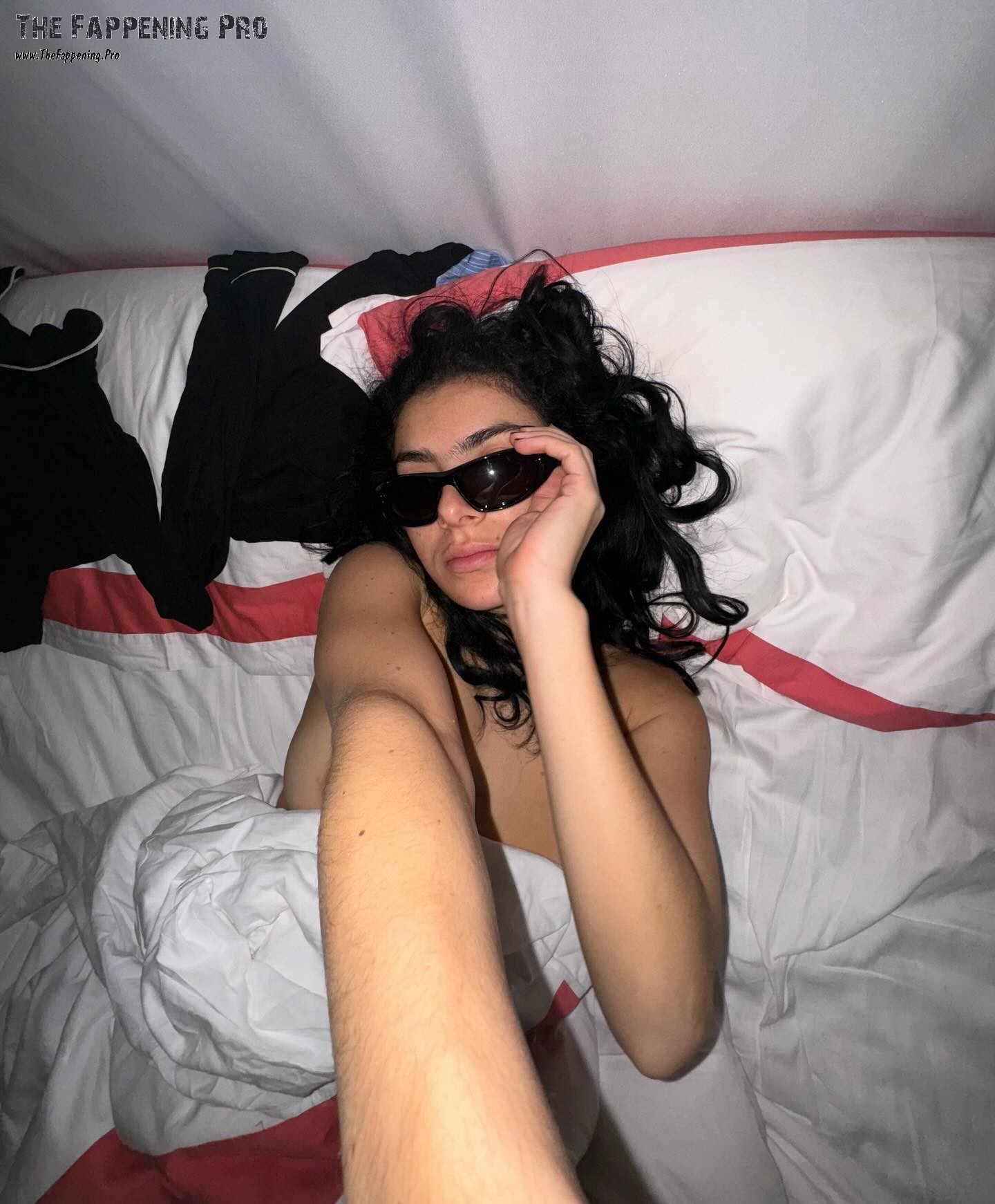 charli-xcx-nude-sexy-thefappening-cfd-3 Charli XCX Fappening