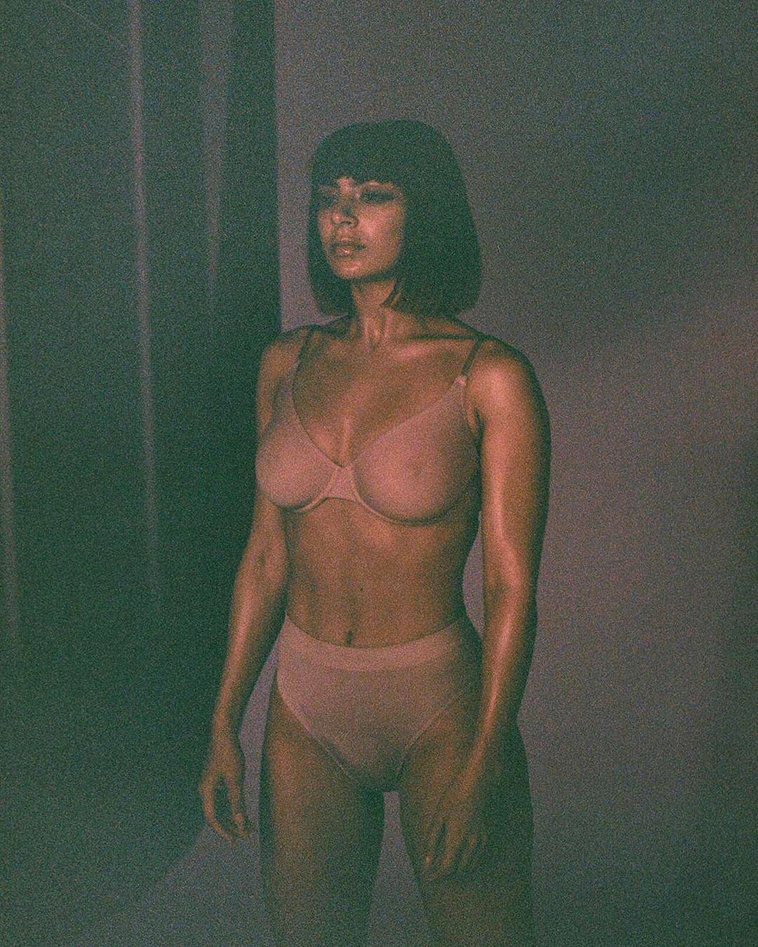 charli-xcx-see-through-hard-nipples-6 charli xcx see through hard nipples 6