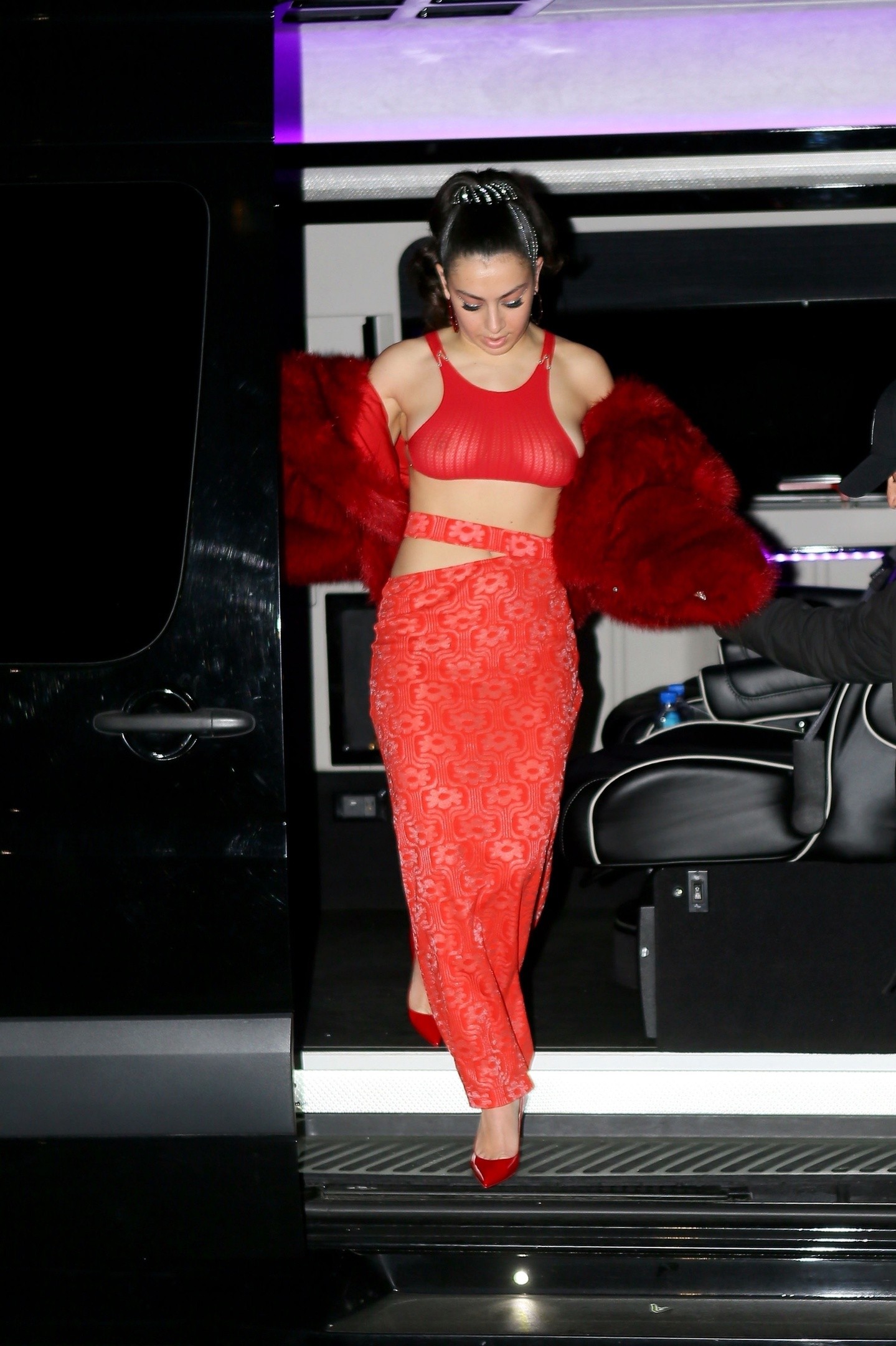 charli-xcx-see-through-thefappening-cfd-4 Charli XCX See Through
