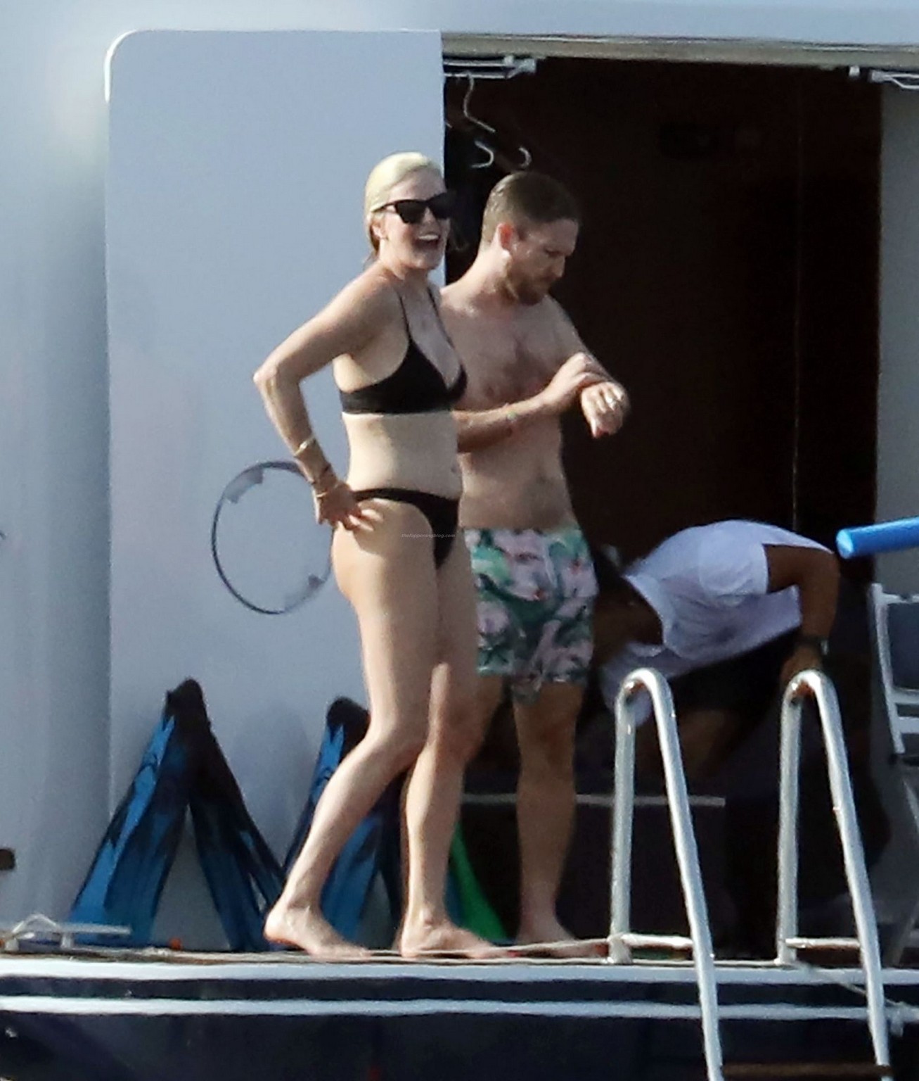 charlize-theron-sexy-bikini-thefappening-cfd-16 charlize theron sexy bikini thefappening cfd 16