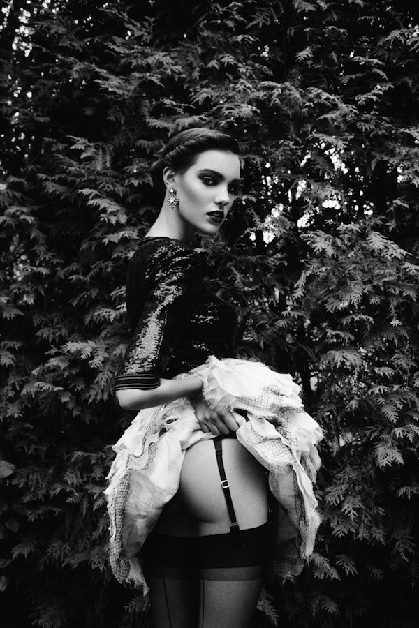 charlotte-cardin-topless-sexy-thefappening-pro-26 charlotte cardin topless sexy thefappening pro 26