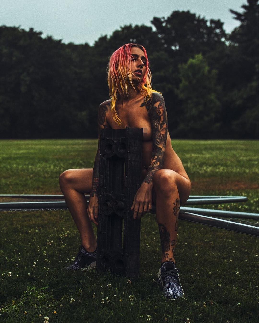charlottelou-nude-the-fappening-pro-18 charlottelou nude the fappening pro 18