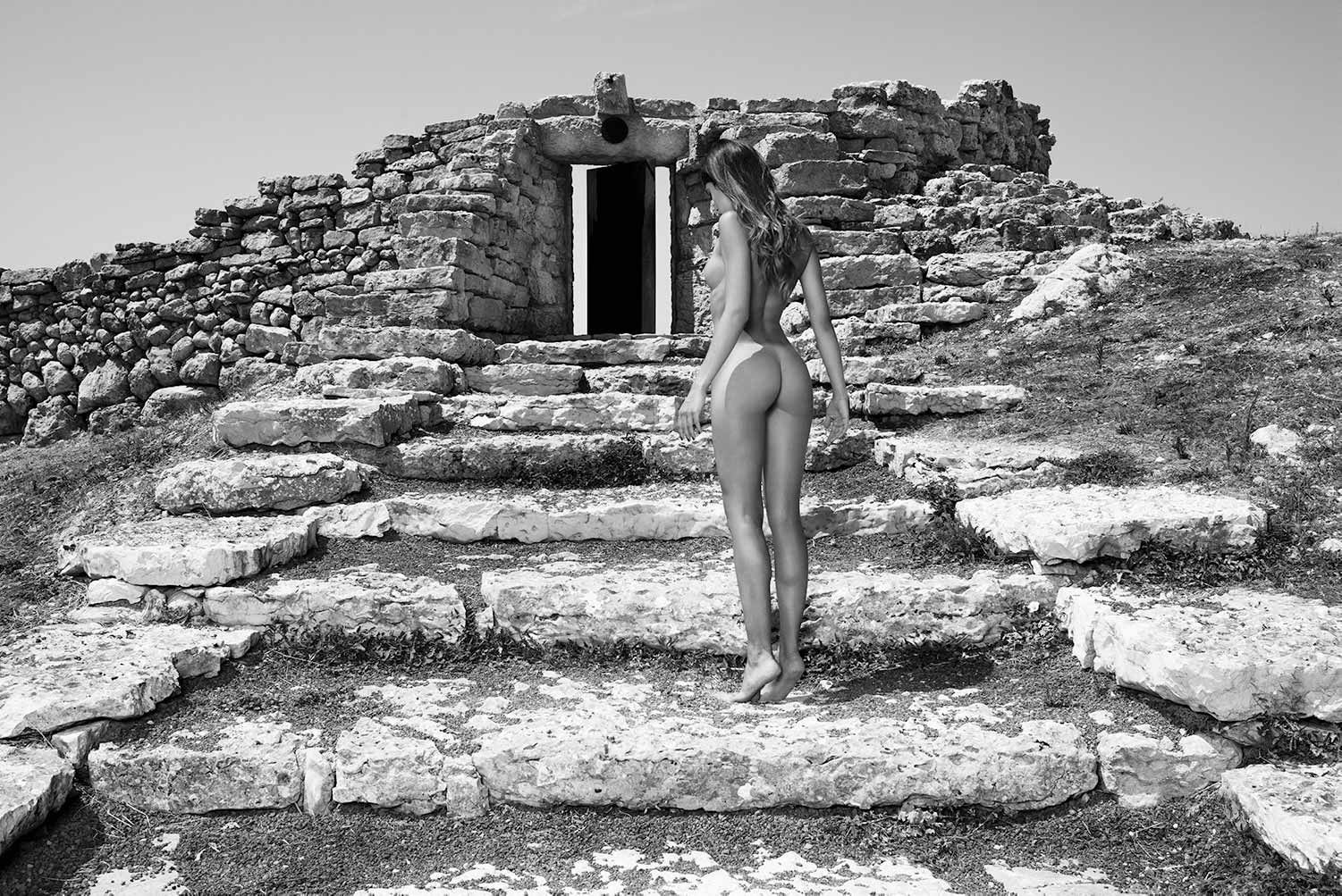 chiara-bianchino-topless-by-gianluca-bonanno-6 chiara bianchino topless by gianluca bonanno 6