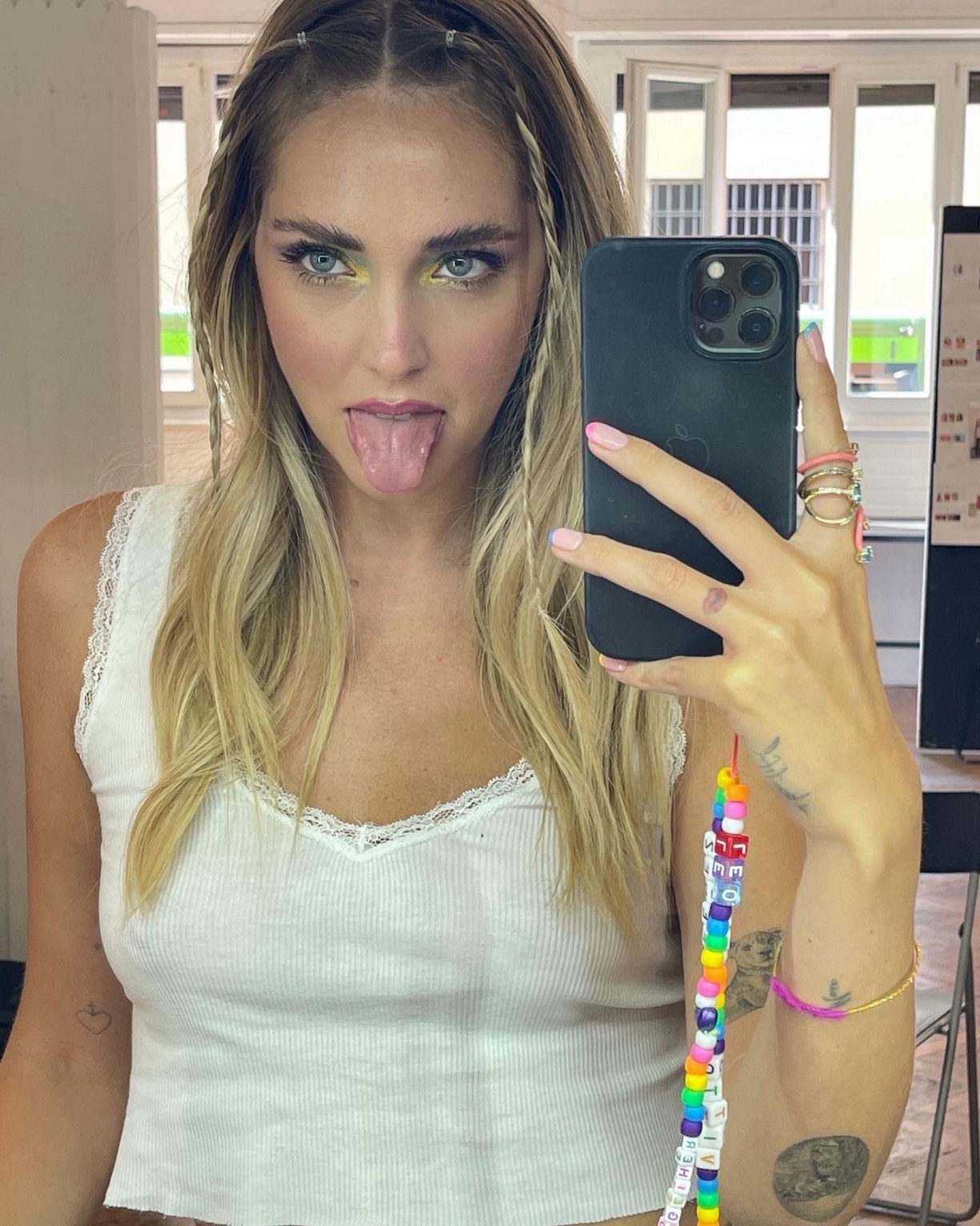 chiara-ferragni-braless-thefappening-cfd-11 Chiara Ferragni Selfie Braless