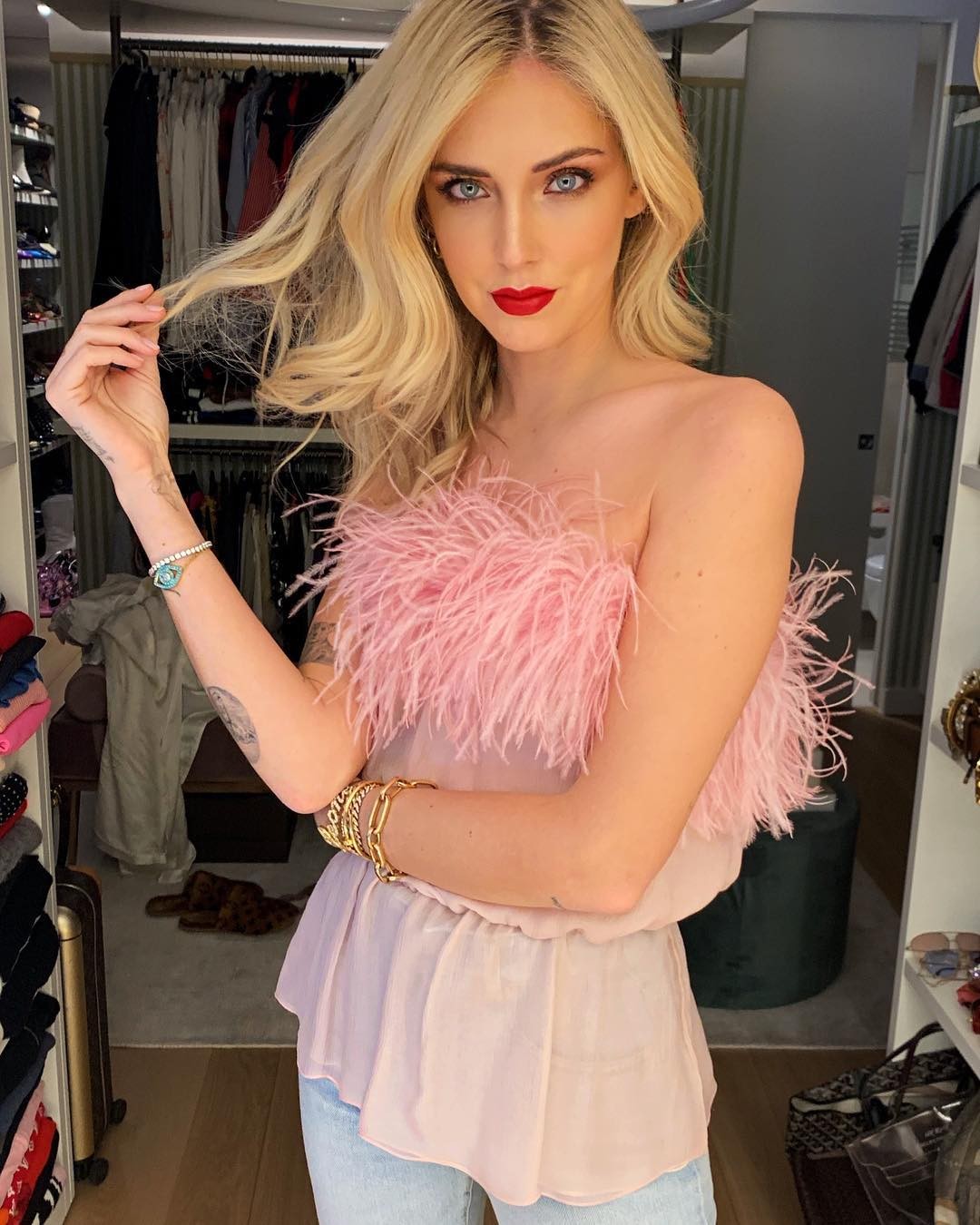 chiara-ferragni-hot-seductive-pics-12 chiara ferragni hot seductive pics 12