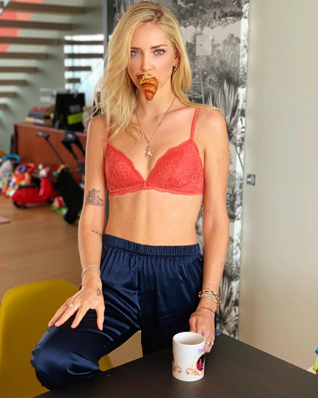 chiara-ferragni-hot-seductive-pics-7 chiara ferragni hot seductive pics 7