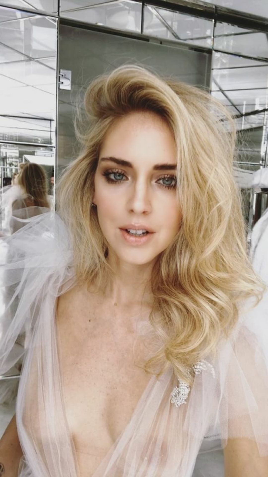 chiara-ferragni-sexy-tits-47 chiara ferragni sexy tits 47