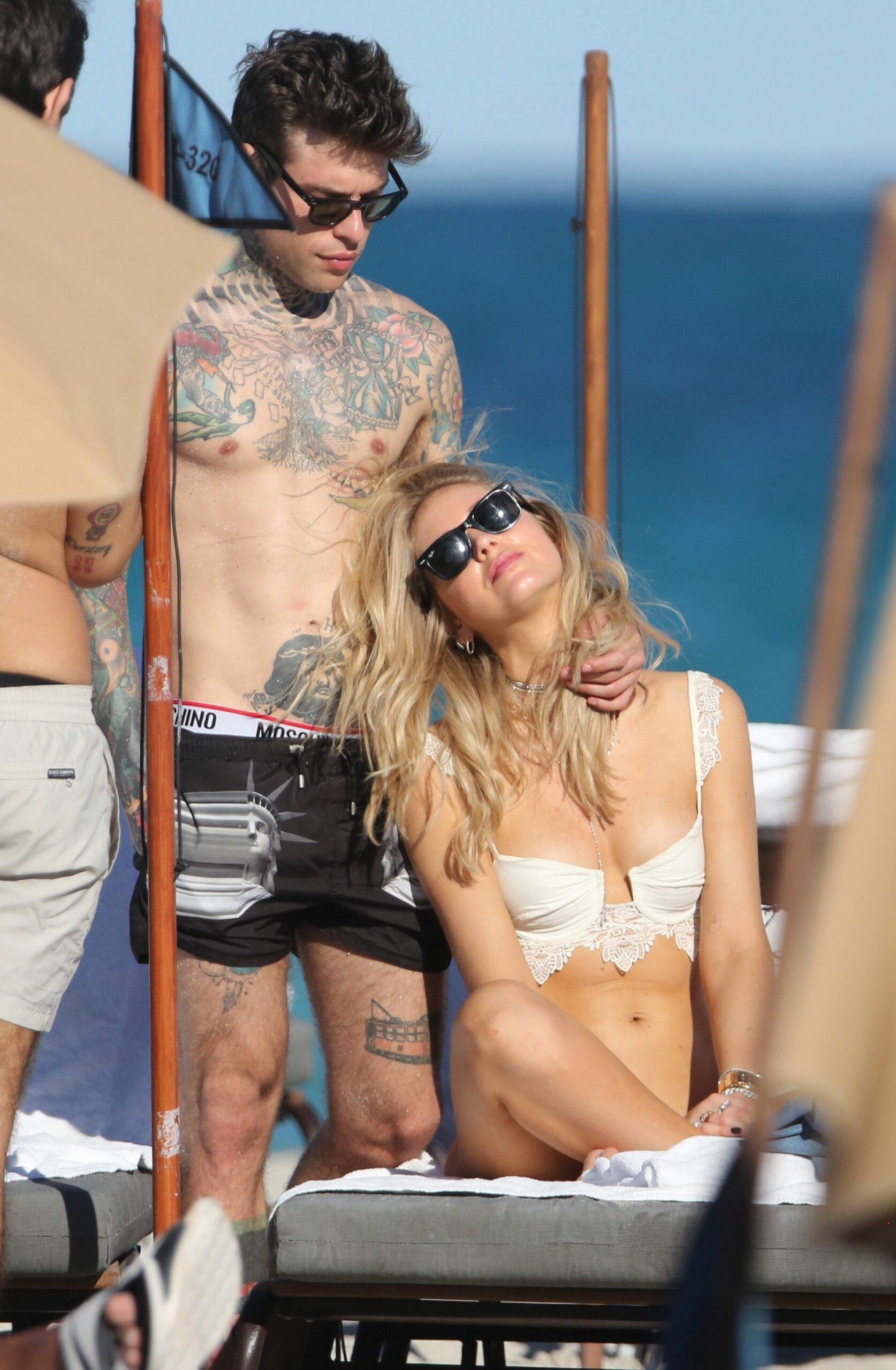 chiara-ferragni-sexy-tits-49 chiara ferragni sexy tits 49 scaled