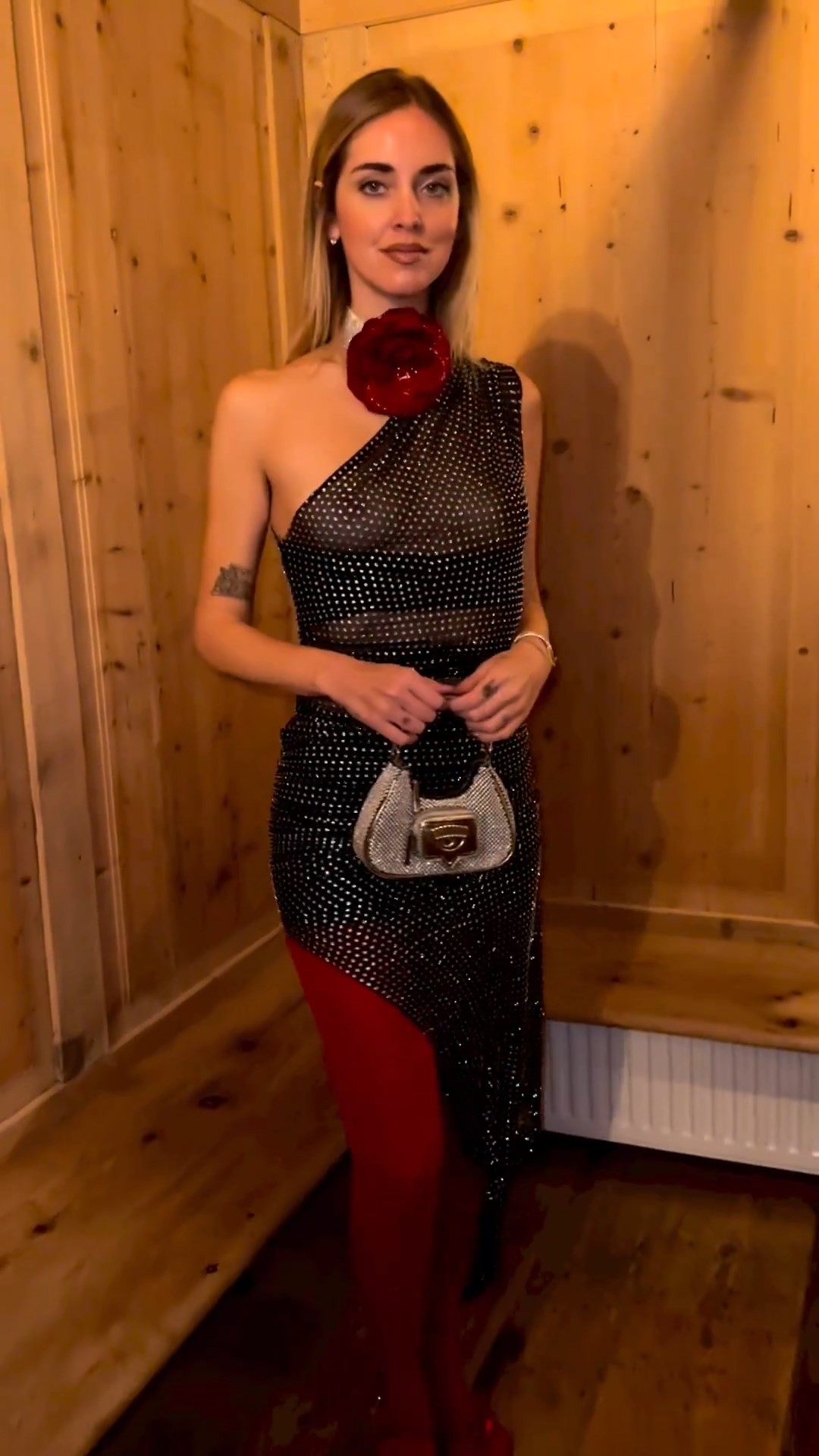 chiara-ferragni-xmas-tits-thefappening-cfd-4 Chiara Ferragni Braless