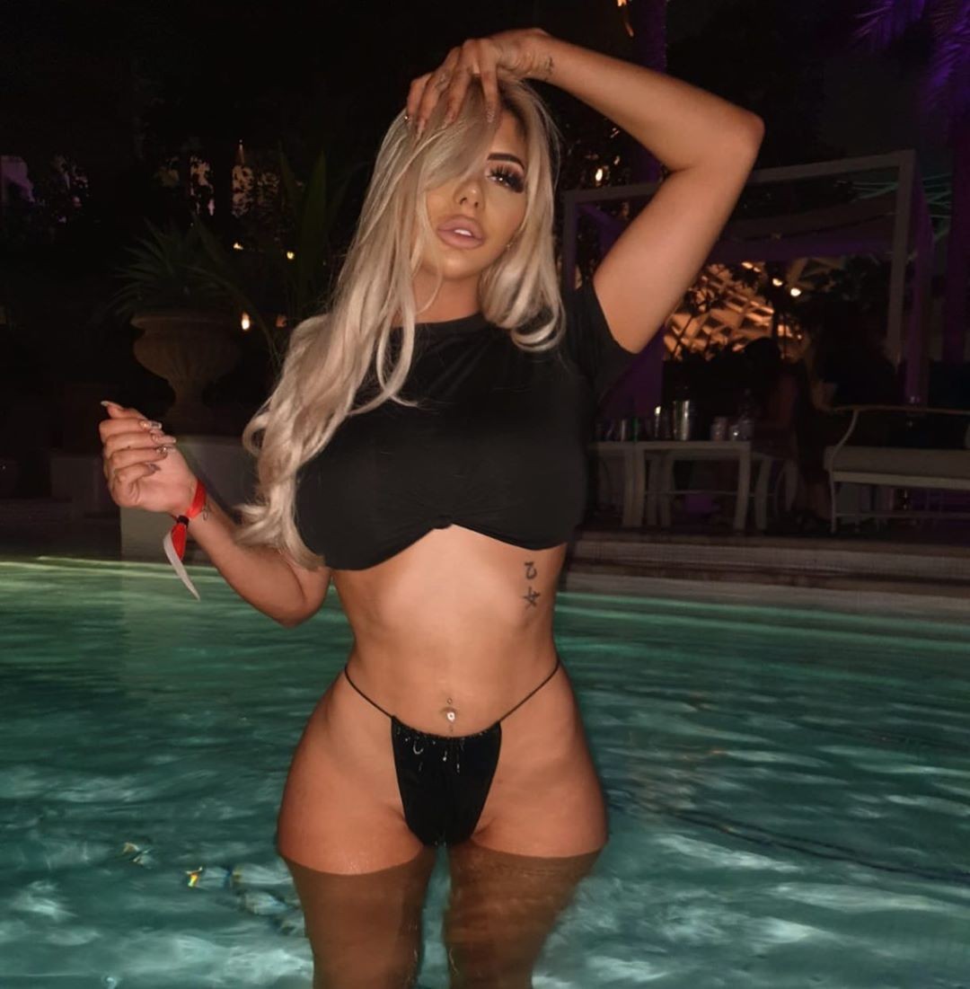 chloe-ferry-in-dubai-thefappening-cfd-6 chloe ferry in dubai thefappening cfd 6