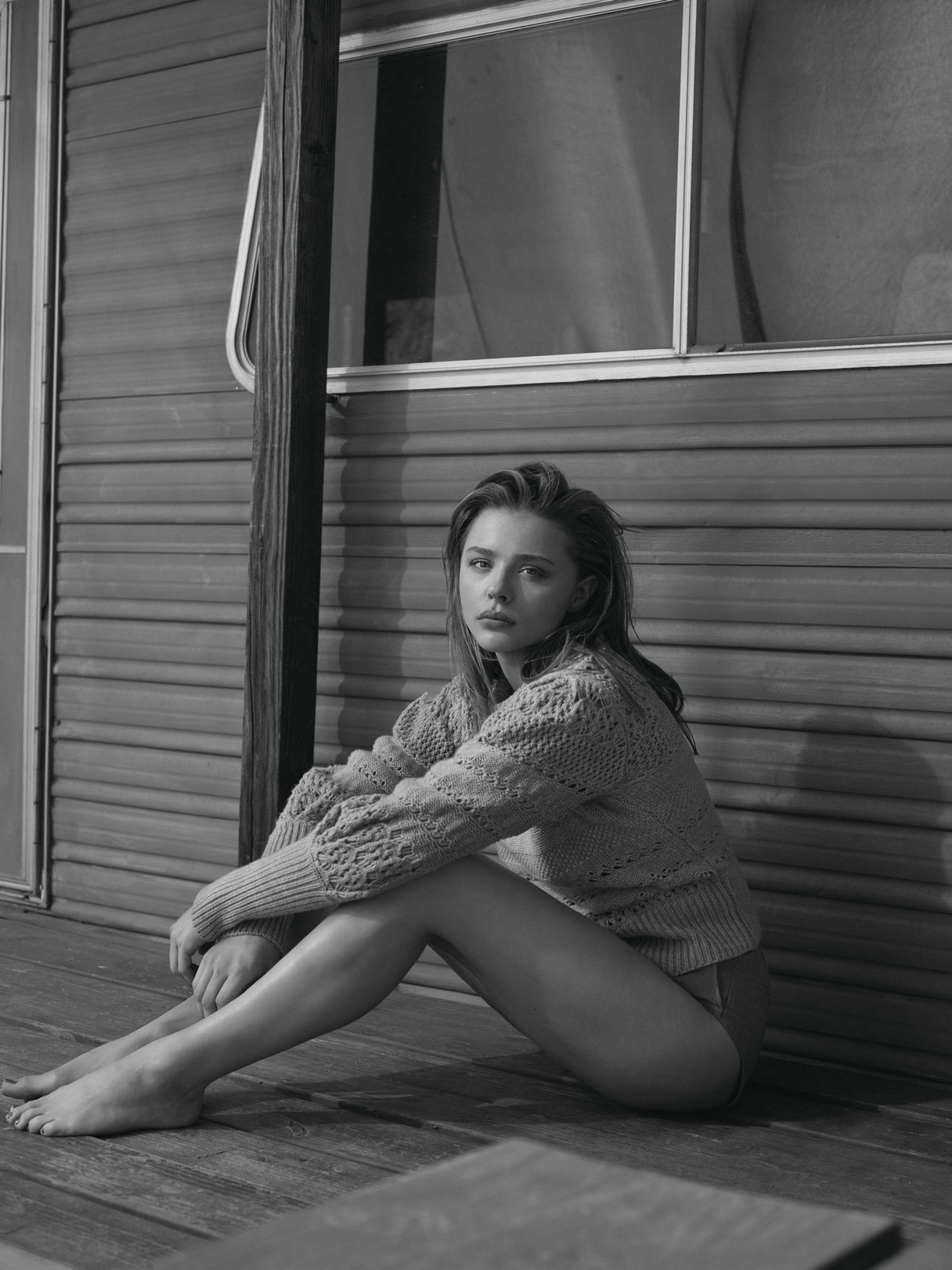 chloe-grace-moretz-leggy-thefappening-cfd-15-1 Chloe Grace Moretz Barefoot