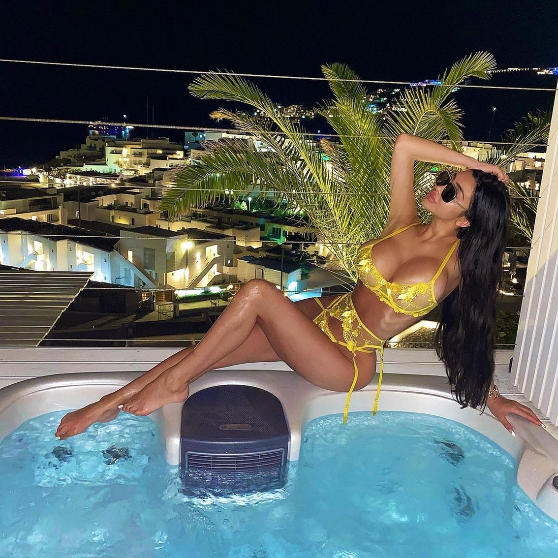 chloe-khan-hot-thefappening-cfd-14 Chloe Khan Feet