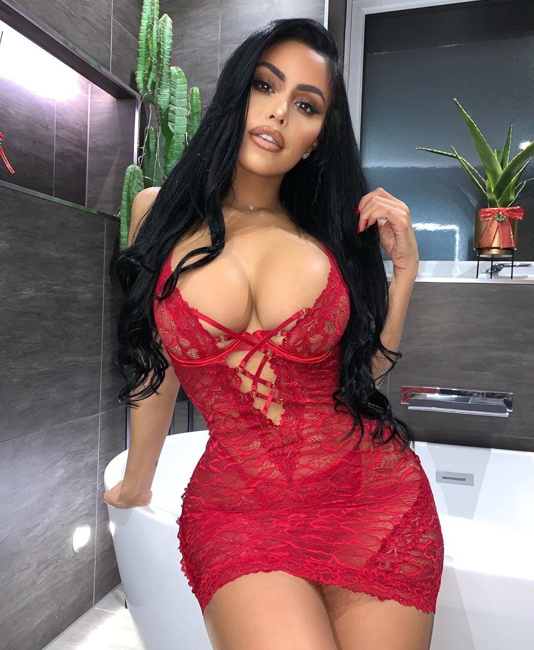 chloe-saxon-nude-sexy-thefappening-cfd-21 chloe saxon nude sexy thefappening cfd 21