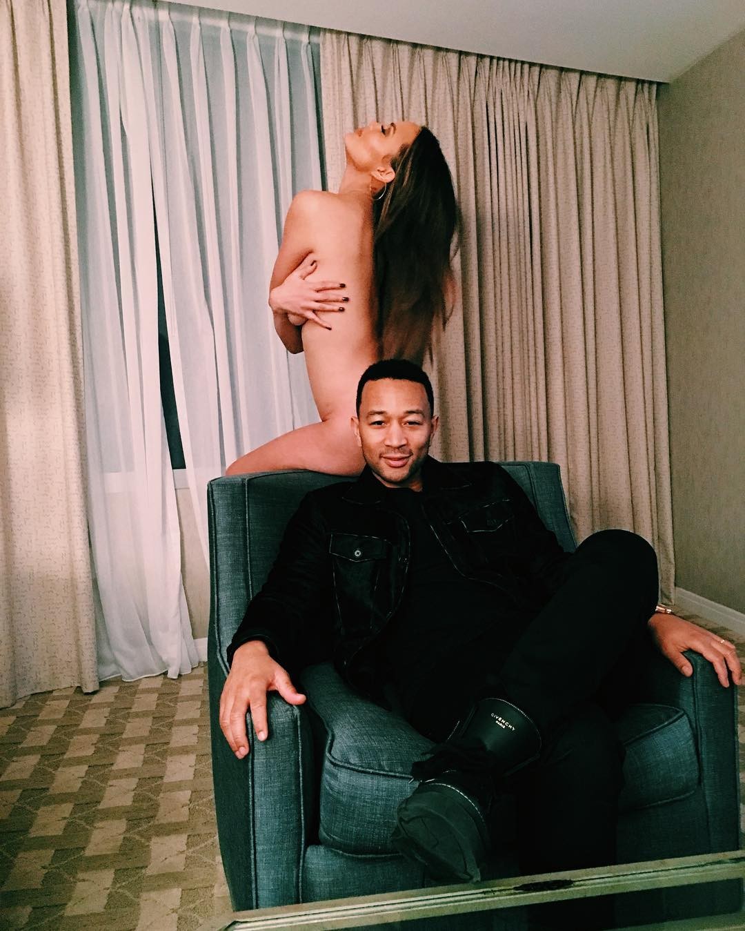 chrissy-teigen-nude-12
