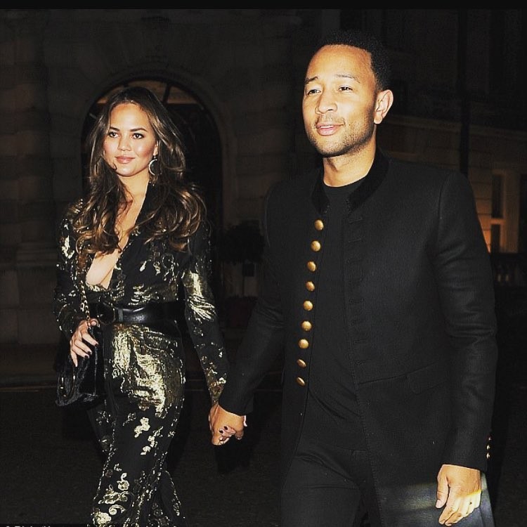 chrissy-teigen-nude-9