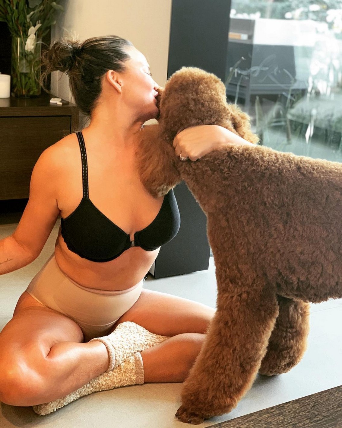 chrissy-teigen-see-through-thefappening-cfd-7 Chrissy Teigen
