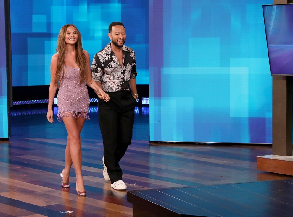 chrissy-teigen-sexy-thefappening-cfd-3 Chrissy Teigen Looks Sexy At The Ellen Degeneres Show