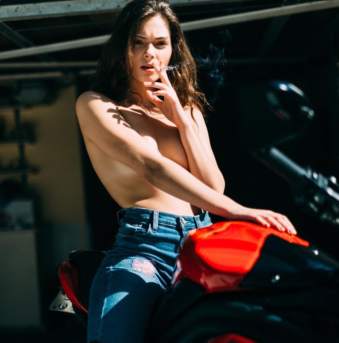 christy-giles-nude-thefappening-pro-10 Christy Giles Sexy