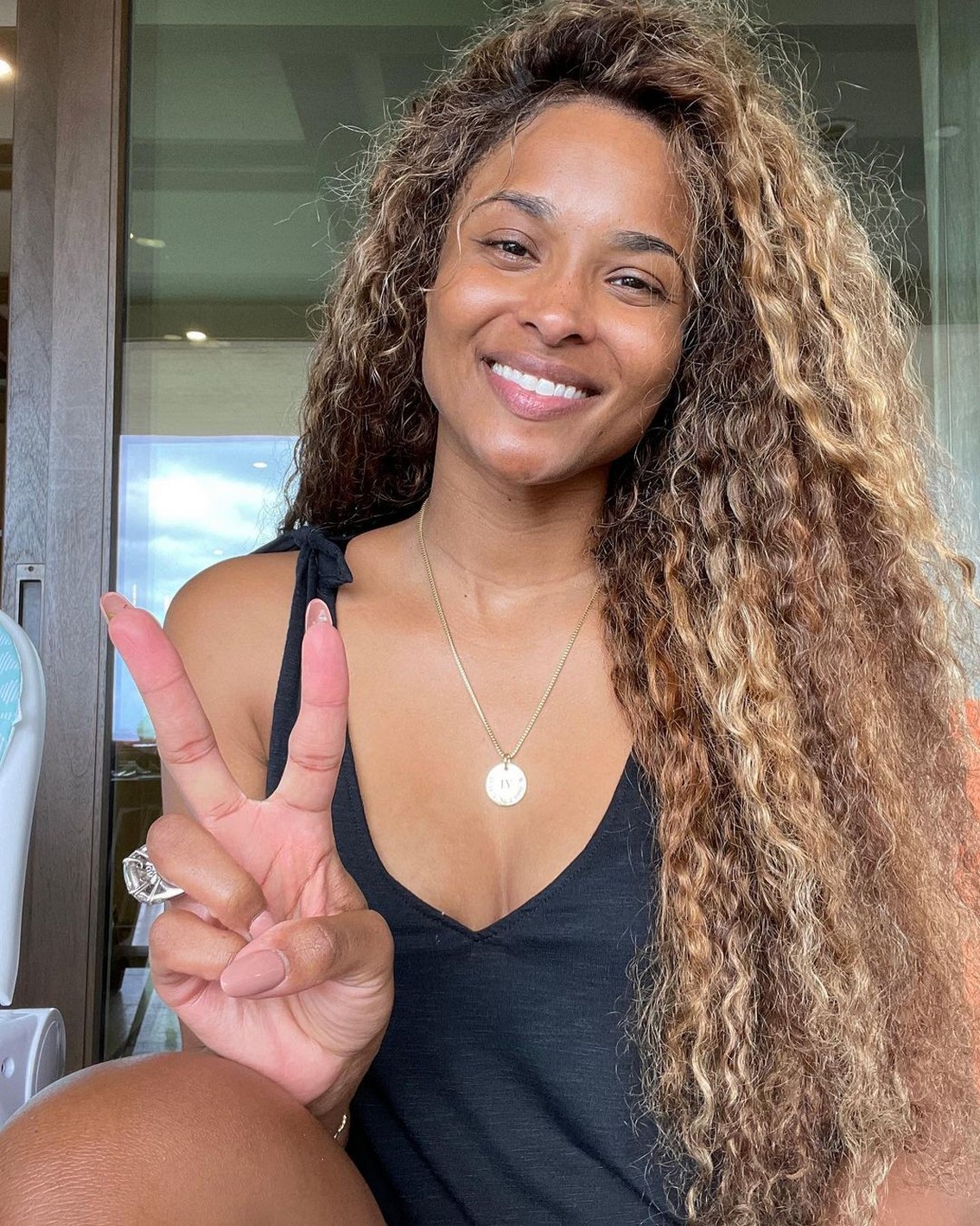 ciara-hot-on-selfie-thefappening-cfd-9 ciara hot on selfie thefappening cfd 9