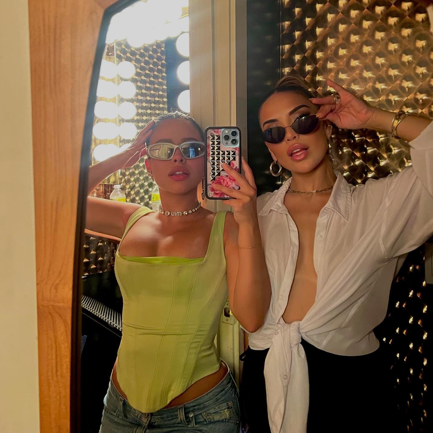 cierra-ramirez-hot-on-selfie-thefappening-cfd-2 cierra ramirez hot on selfie thefappening cfd 2