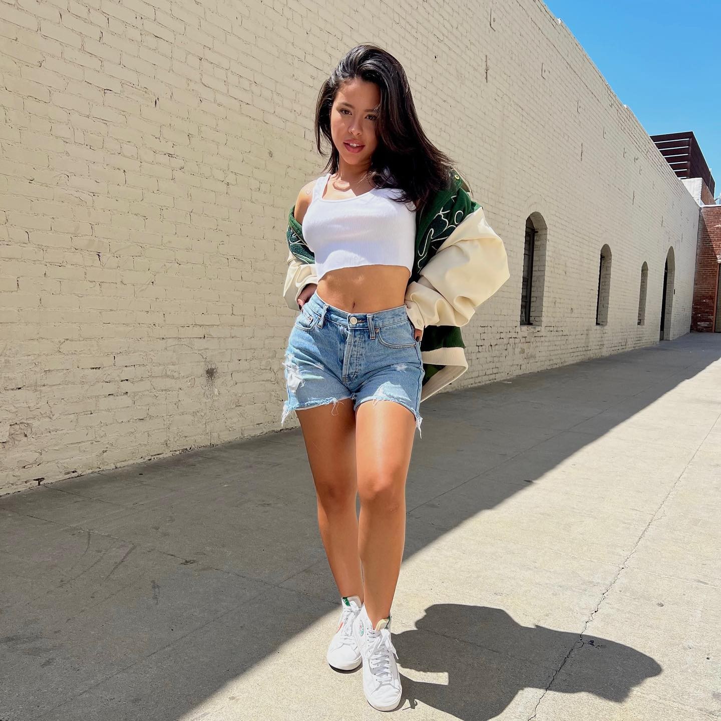 cierra-ramirez-sexy-brunette-thefappening-cfd-28 Cierra Ramirez In Small Shorts