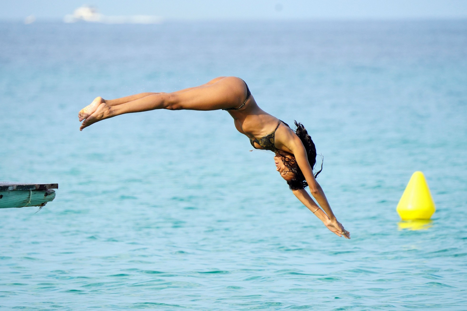 cindy-bruna-tiny-bikini-thefappening-pro-32 Cindy Bruna Sexy Ass Jumping