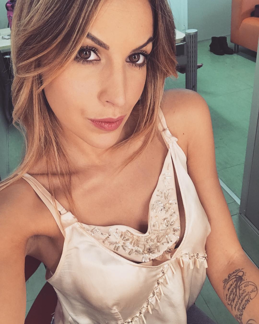 claudia dionigi sexy 27