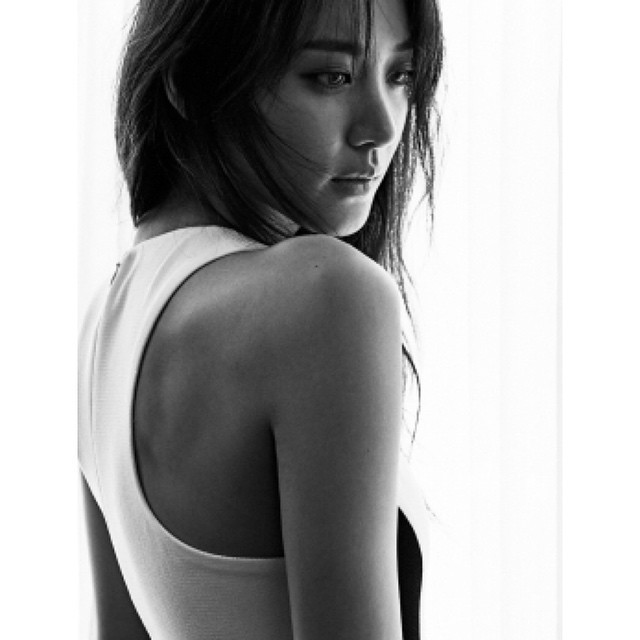 claudia-kim-sexy-thefappening-17 claudia kim sexy thefappening 17