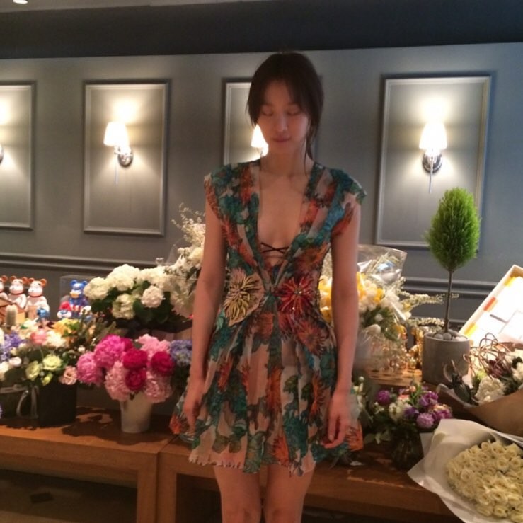 claudia-kim-sexy-thefappening-21 claudia kim sexy thefappening 21
