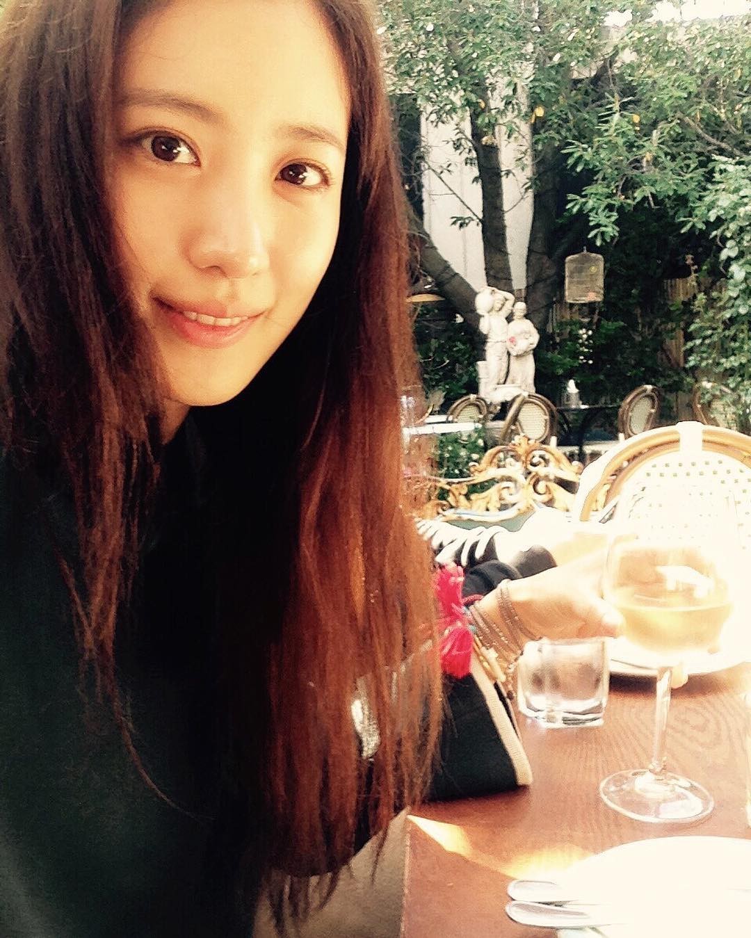 claudia-kim-sexy-thefappening-25 claudia kim sexy thefappening 25