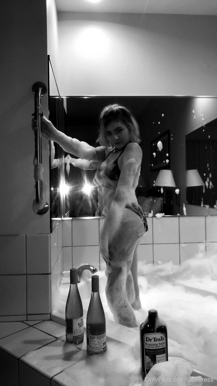cloveress-asmr-nude-thefappening-cfd-39 cloveress asmr nude thefappening cfd 39