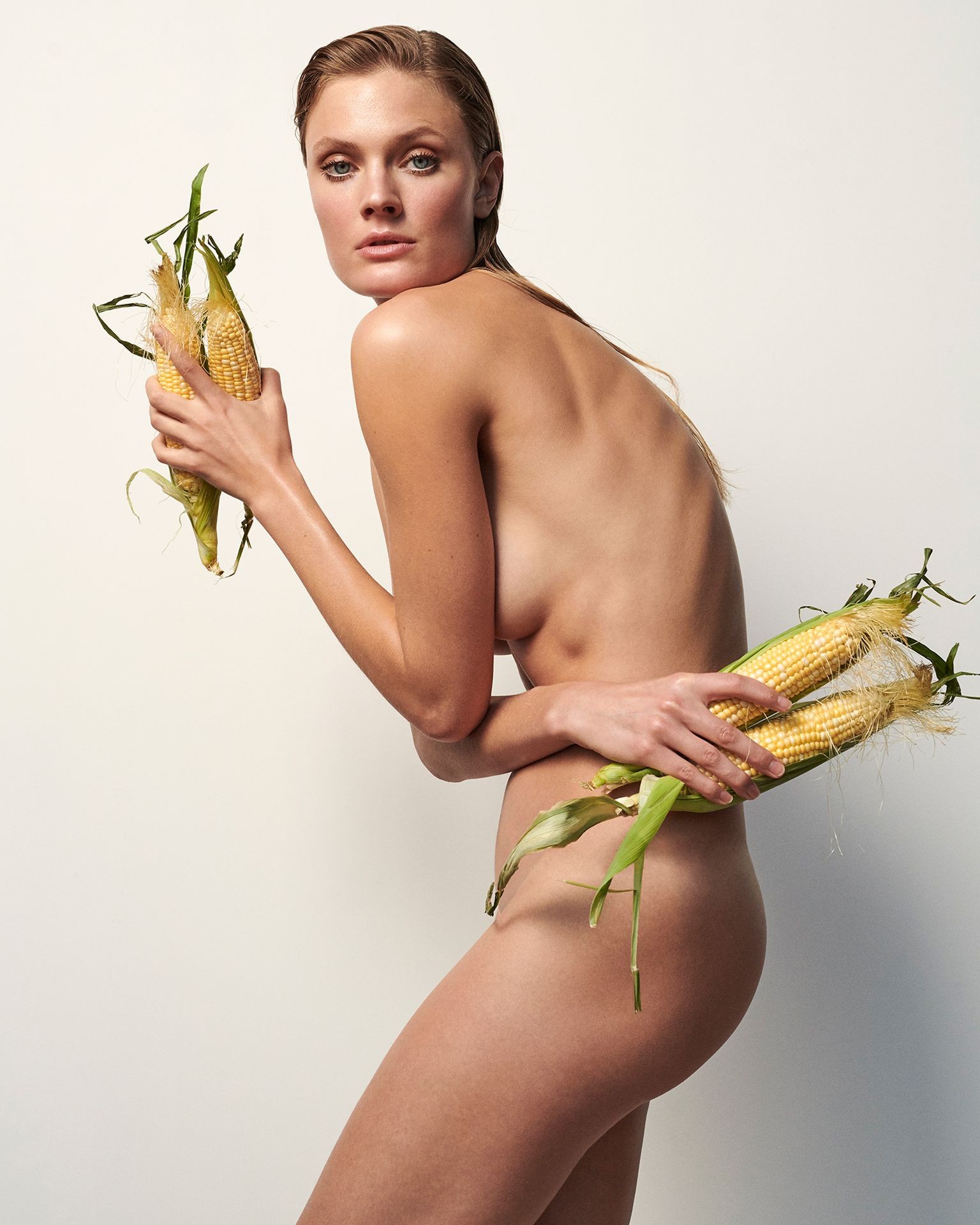 constance-jablonski-nude-2019-13 constance jablonski nude 2019 13